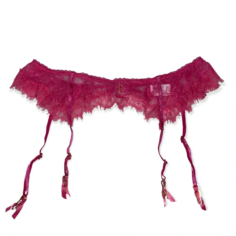 NEW Victoria’s Secret Very Sexy Lace Garter Belt - XS/S - Picture 6 of 6